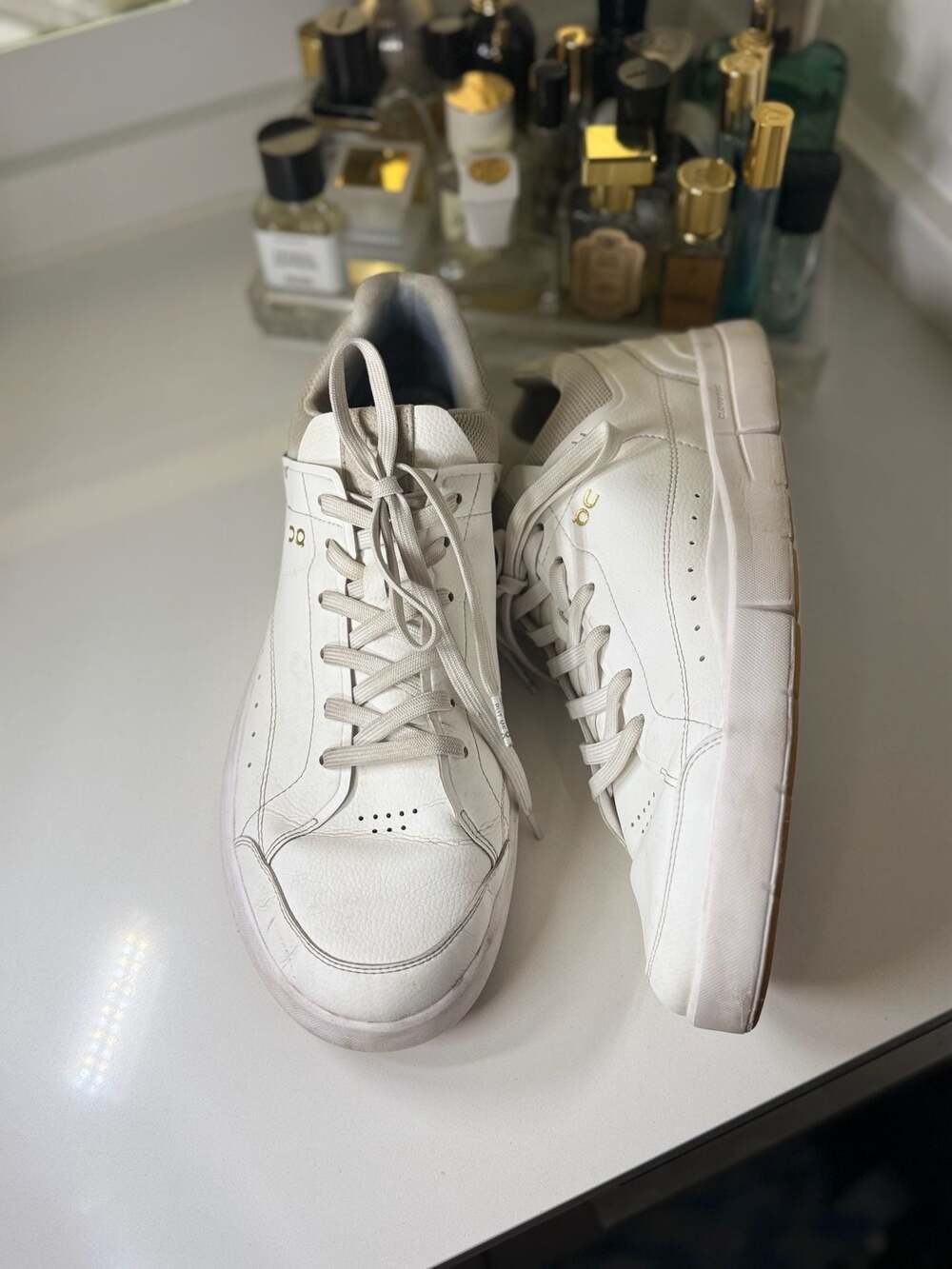 On Running The Roger Centre Court White Gum Sneakers